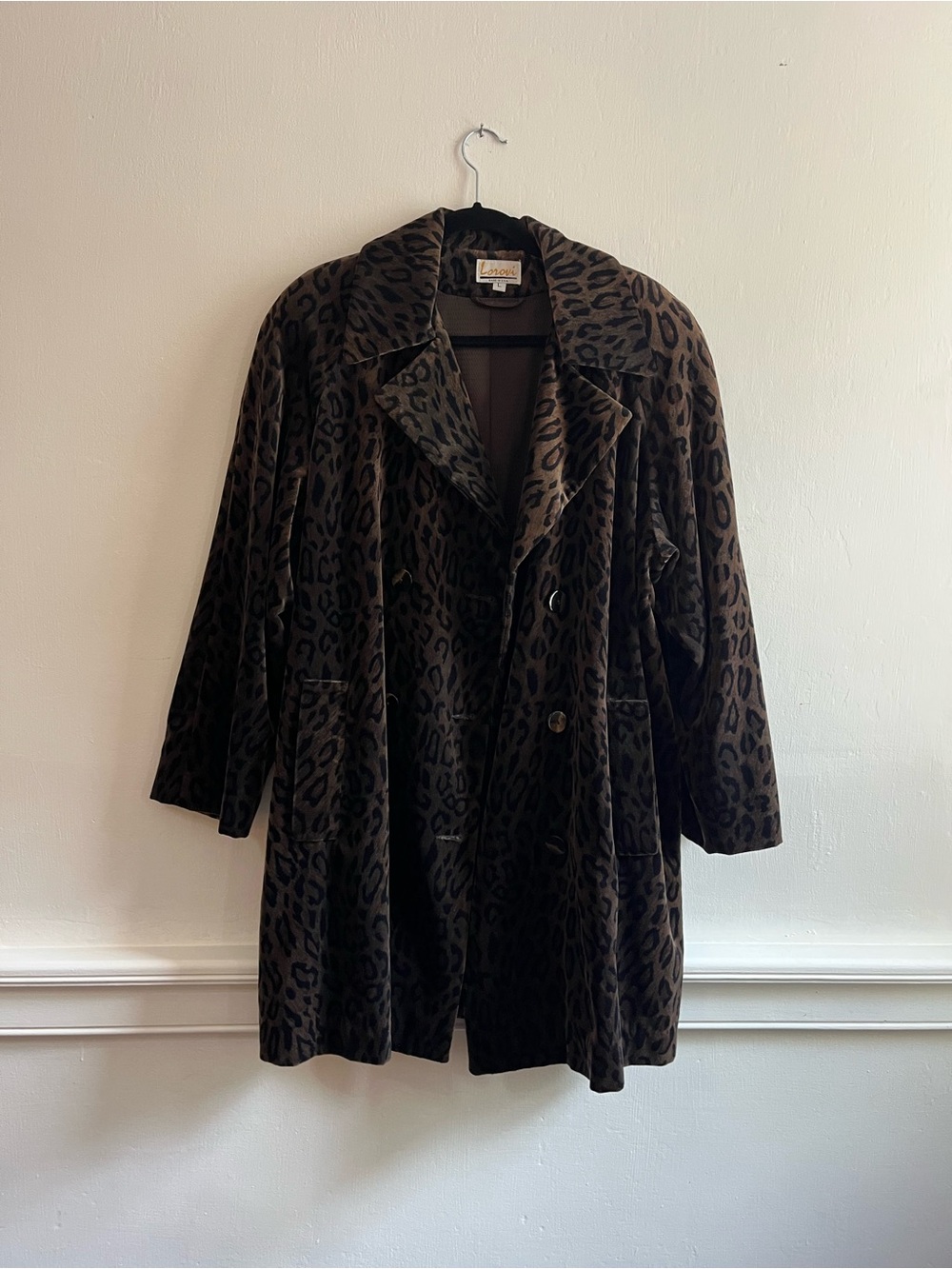 Lorovi Leopard Print Coat
